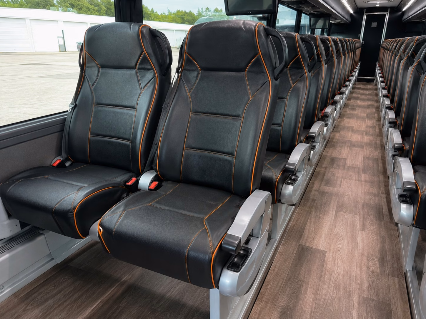charter bus rentals for perris weddings