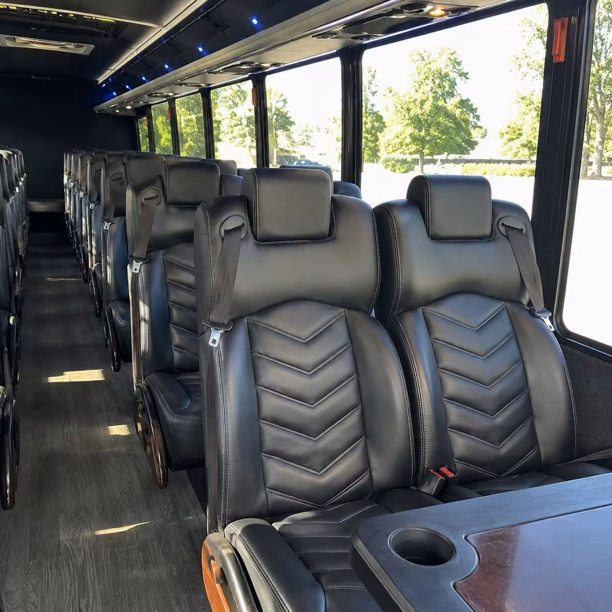 perris 35 passenger minibus rental
